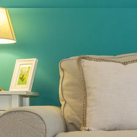 Premium By Mrg * Bukarest