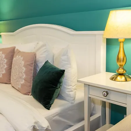 Apartment Premium By Mrg *